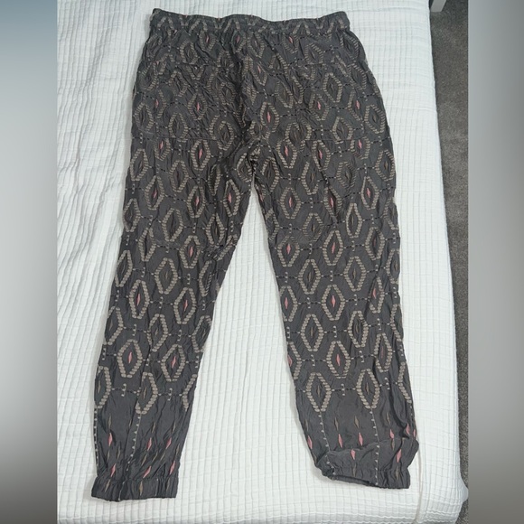 Johnny Was Women’s Diamond All Over Embroidered Pant In Dusty Mountain - Size M - Picture 3 of 9